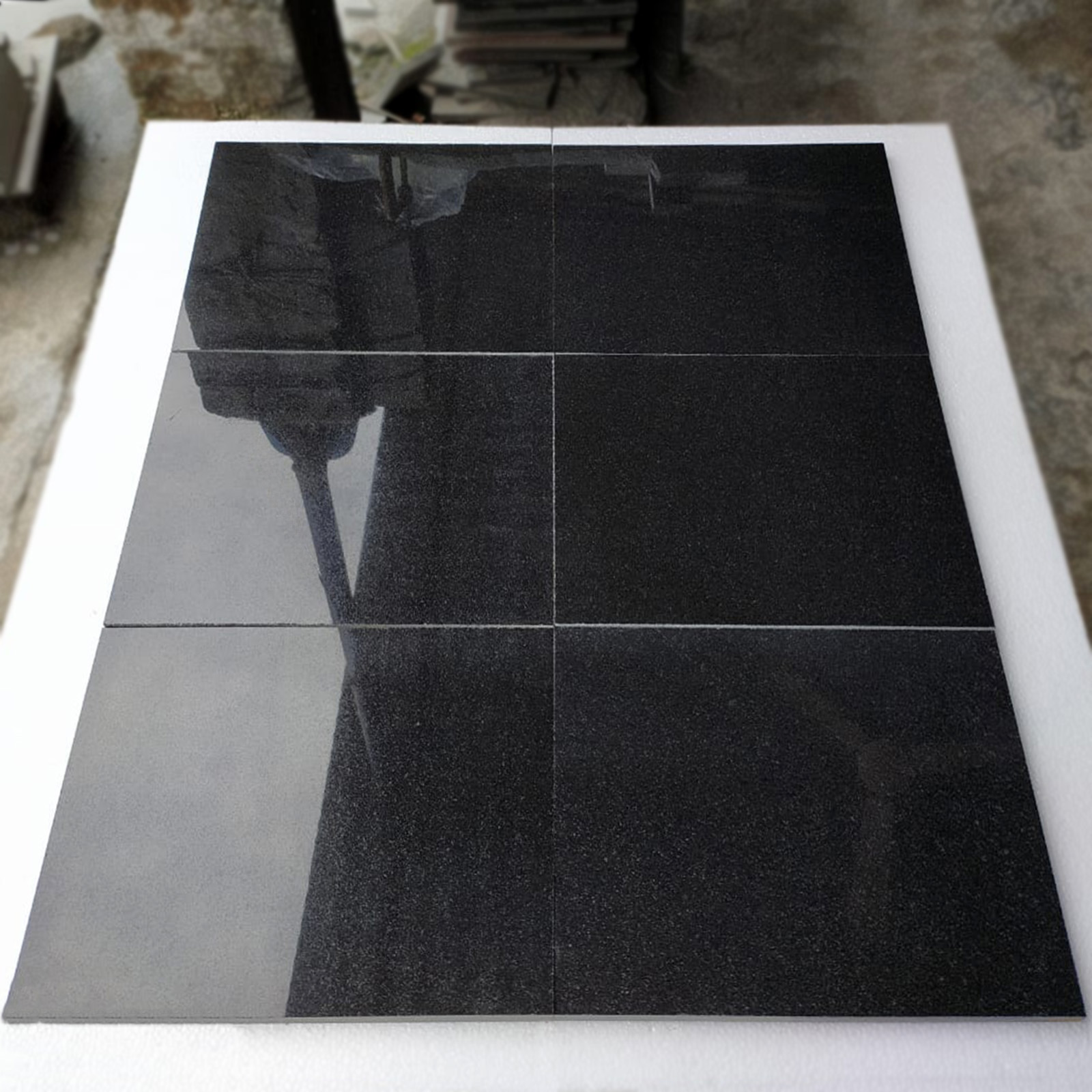 Absolute black granite polished tiles